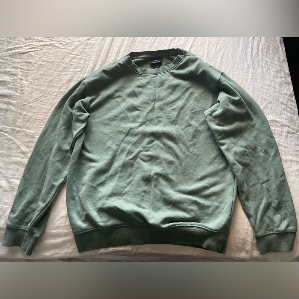 H&M sage green crewneck